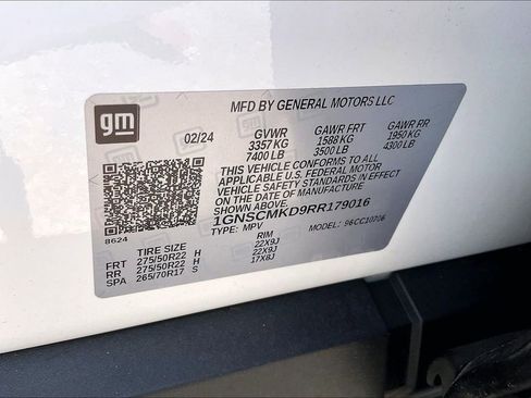 Used 2024 Chevrolet Tahoe LS RWD image 35