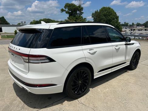 Certified 2024 Lincoln Aviator Black Label w/ Jet Package AWD/4WD image 6
