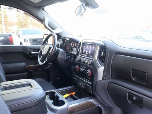 Used 2020 Chevrolet Silverado 1500 LT Trail Boss image 38