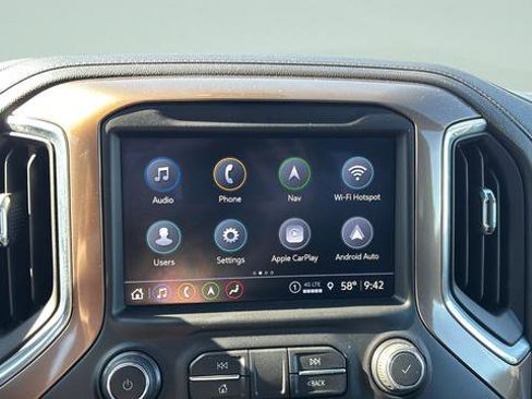 Used 2021 Chevrolet Silverado 1500 High Country w/ Technology Package image 15