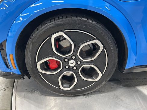 Used 2023 Ford Mustang Mach-E GT AWD/4WD image 31