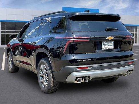 New 2026 Chevrolet Traverse LT w/ Driver Confidence Package FWD image 3