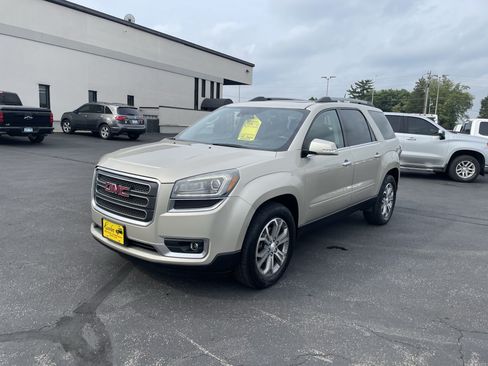 Used 2015 GMC Acadia SLT w/ Technology Package AWD/4WD image 4