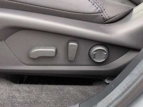 New 2026 Subaru Forester Premium AWD/4WD image 18