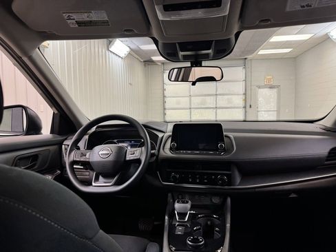 Certified 2025 Nissan Rogue S image 18