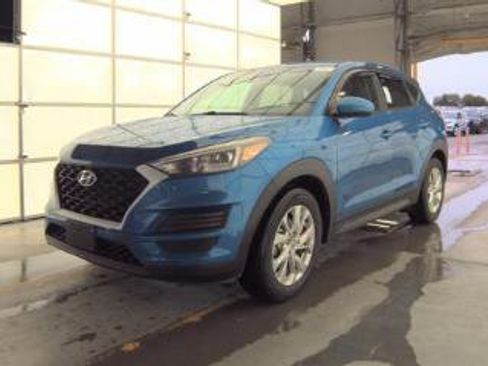 Used 2019 Hyundai Tucson SE image 1