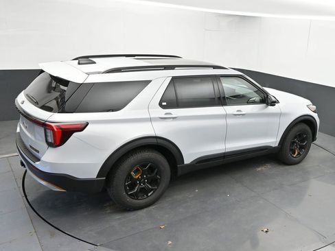 New 2026 Ford Explorer Tremor w/ Tremor Ultimate Package AWD/4WD image 43