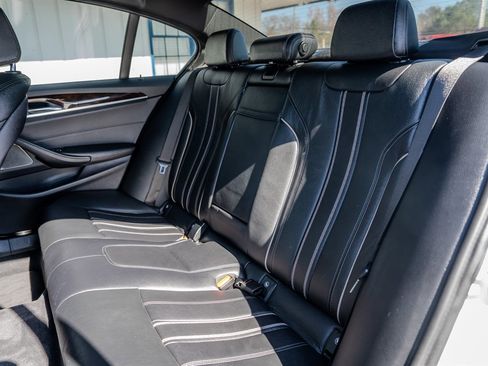 Used 2017 BMW 540i image 30