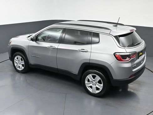 Used 2022 Jeep Compass Latitude image 44