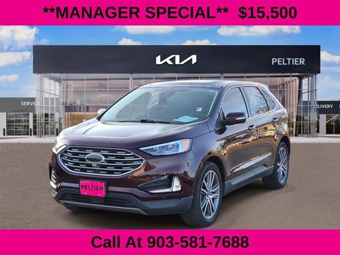 Used 2020 Ford Edge Titanium w/ Equipment Group 301A FWD image 3