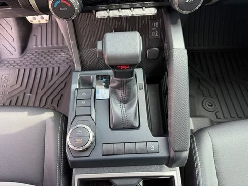 Used 2025 Toyota Tacoma TRD Sport RWD image 18