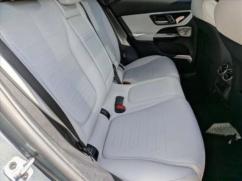 Certified 2023 Mercedes-Benz GLC 300 4MATIC image 21