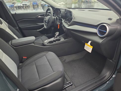 New 2026 Chevrolet Trax LS image 16