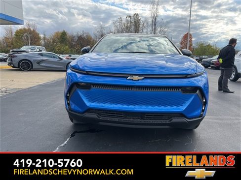 New 2026 Chevrolet Equinox EV LT image 1