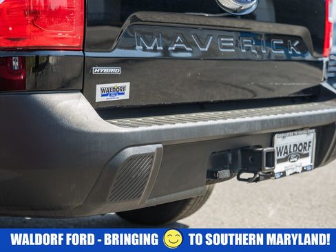Used 2023 Ford Maverick XLT w/ XLT Luxury Package image 9