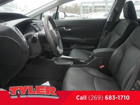 Used 2015 Honda Civic LX image 32