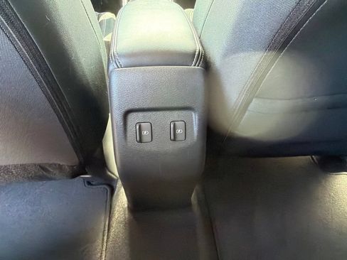 Used 2024 Nissan Kicks SV w/ Interior Electronics Package FWD image 17