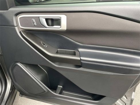 Certified 2020 Ford Explorer XLT image 33