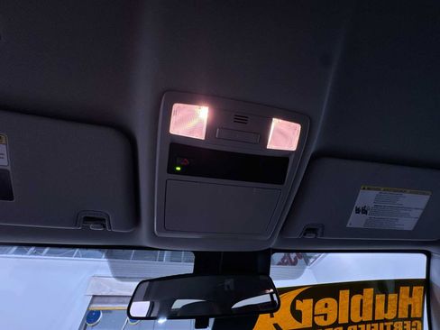 Used 2022 Toyota Tacoma SR image 31