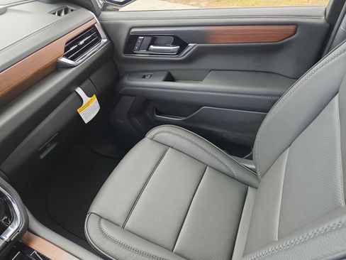 New 2026 GMC Yukon XL Denali w/ Sun & Power Step Package image 16