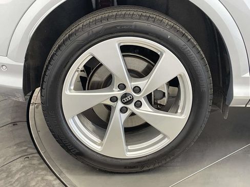 Certified 2025 Audi Q5 Premium w/ Premium Plus AWD/4WD image 13