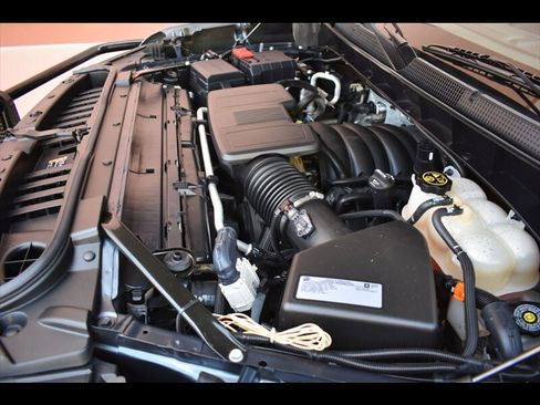 Used 2020 Chevrolet Silverado 1500 Custom Trail Boss image 43