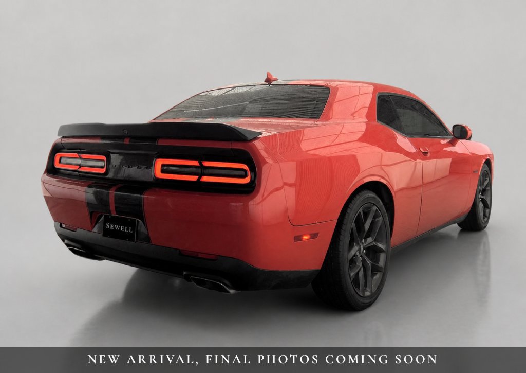 Used 2021 Dodge Challenger R/T RWD image 3