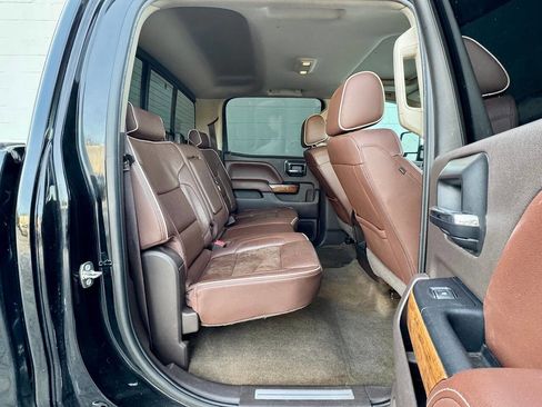 Used 2016 Chevrolet Silverado 3500 High Country w/ Duramax Plus Package image 26