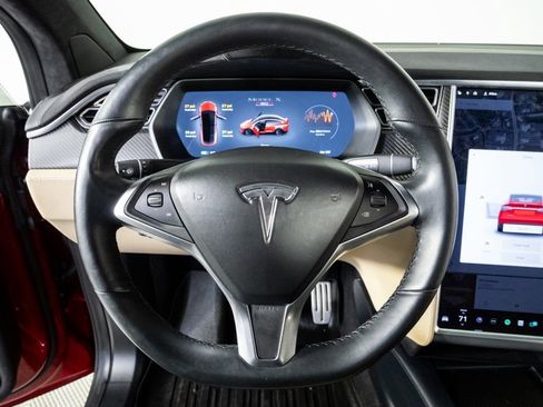 Used 2016 Tesla Model X P90D image 8
