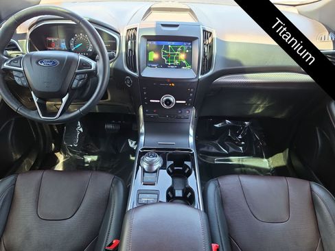 Used 2020 Ford Edge Titanium w/ Equipment Group 301A AWD/4WD image 15