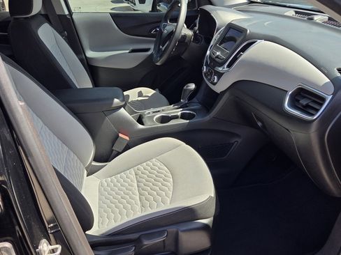 Used 2019 Chevrolet Equinox LT image 11