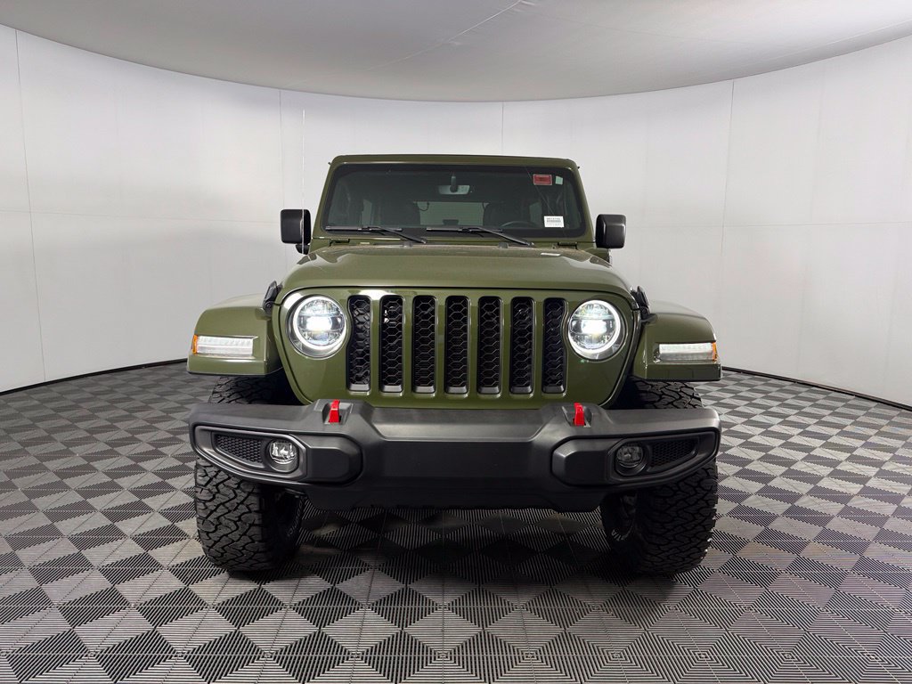 Used 2023 Jeep Wrangler Unlimited Sahara AWD/4WD image 2