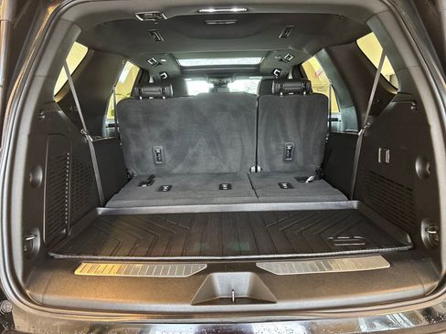 Used 2023 Chevrolet Tahoe RST w/ Sport Performance Package AWD/4WD image 9