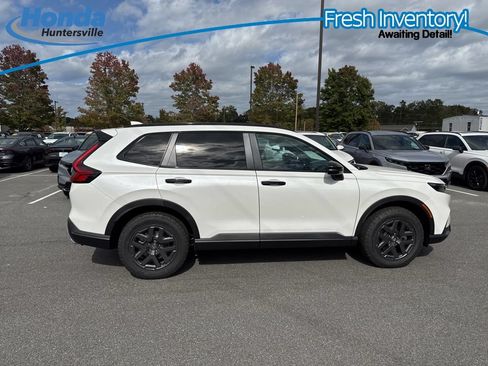 Used 2026 Honda CR-V TrailSport image 11