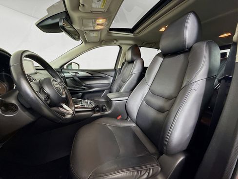 Used 2018 MAZDA CX-9 Touring w/ Touring Premium Package image 11