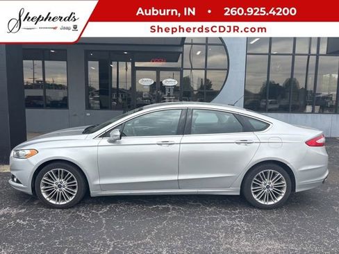 Used 2014 Ford Fusion SE w/ Equipment Group 202A AWD/4WD image 1