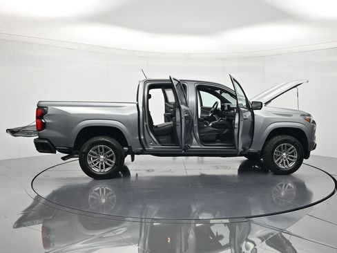 Certified 2026 Chevrolet Colorado LT w/ LT Convenience Package RWD image 48