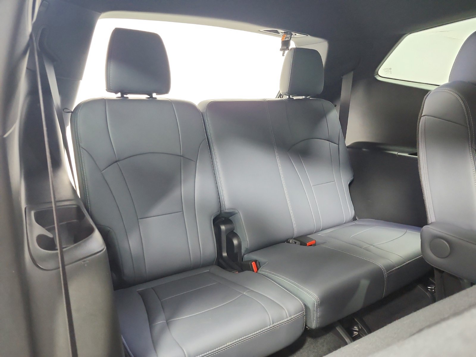 Used 2024 Buick Enclave Essence FWD image 42