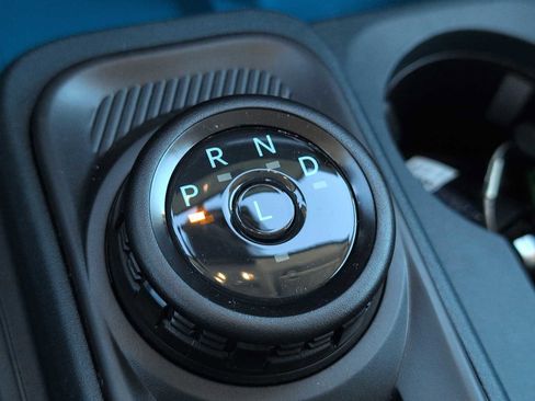 New 2026 Ford Maverick XLT w/ XLT Luxury Package image 6