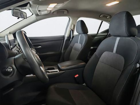 Used 2024 Nissan Sentra SV w/ Trunk Package FWD image 8