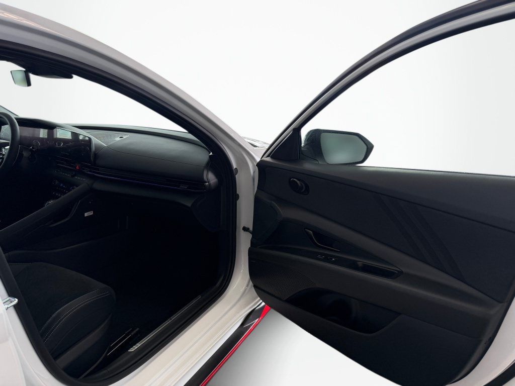 New 2026 Hyundai Elantra N FWD image 37