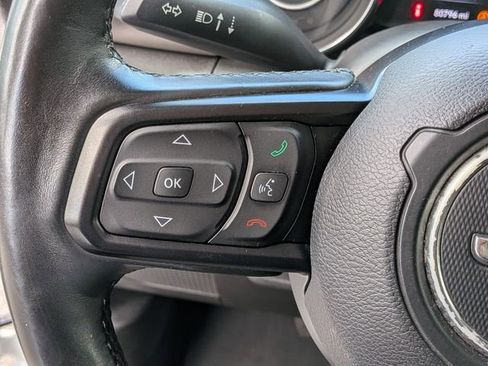 Certified 2018 Jeep Wrangler Sport AWD/4WD image 19