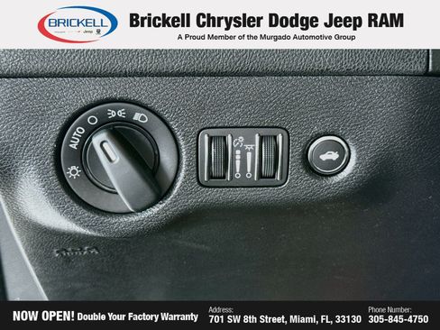 Used 2022 Dodge Charger SXT RWD image 31