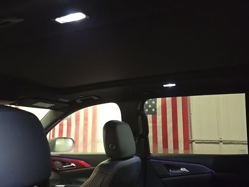 New 2026 Chevrolet Traverse RS image 18