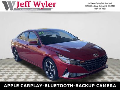 Used 2021 Hyundai Elantra SEL w/ Convenience + Premium Package