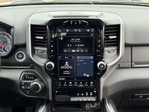 Used 2023 RAM 1500 Big Horn AWD/4WD image 30
