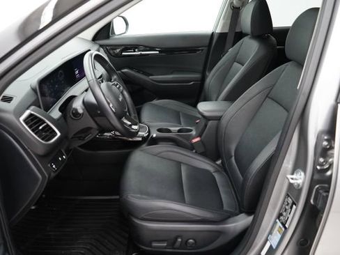 Used 2024 Kia Seltos EX AWD/4WD image 12