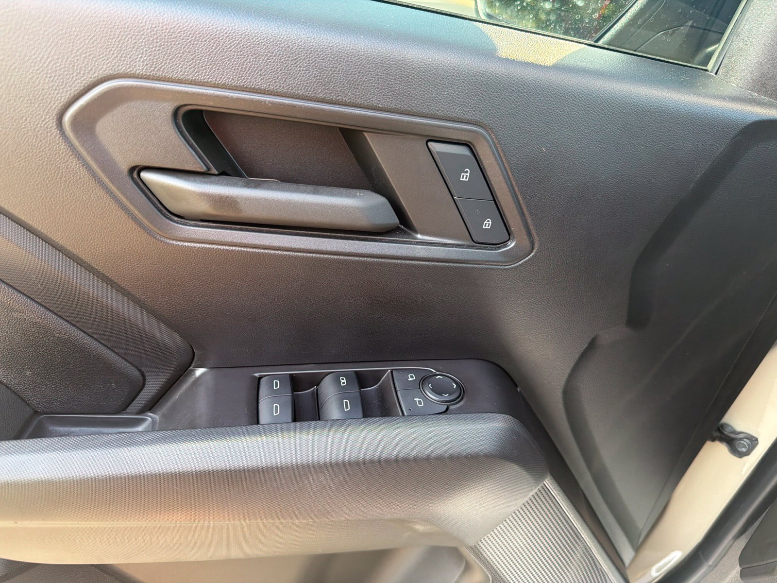 Used 2024 Chevrolet Colorado Trail Boss w/ LPO, Dark Essentials Package AWD/4WD image 20