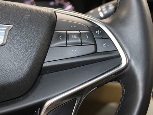 Used 2018 Cadillac XT5 Premium Luxury w/ Driver Assist Package image 23