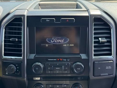 Used 2015 Ford F150 XLT w/ Equipment Group 302A Luxury AWD/4WD image 3